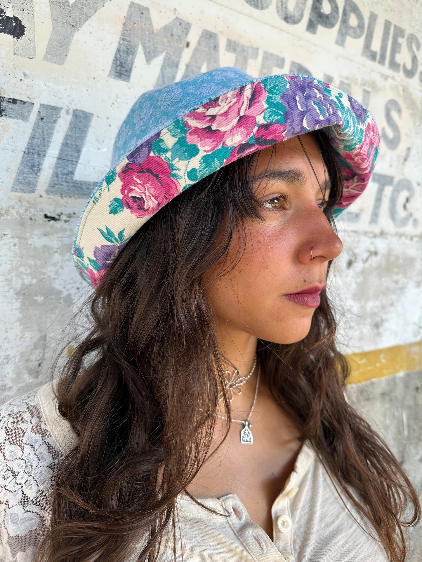 MEDIUM//22" ~ BUCKET HAT