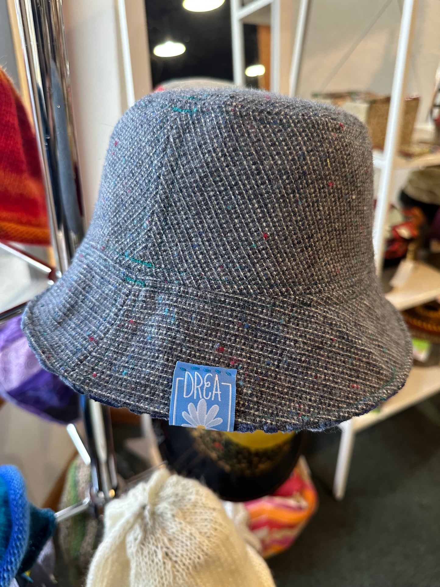 SMALL//21" ~ BUCKET HAT