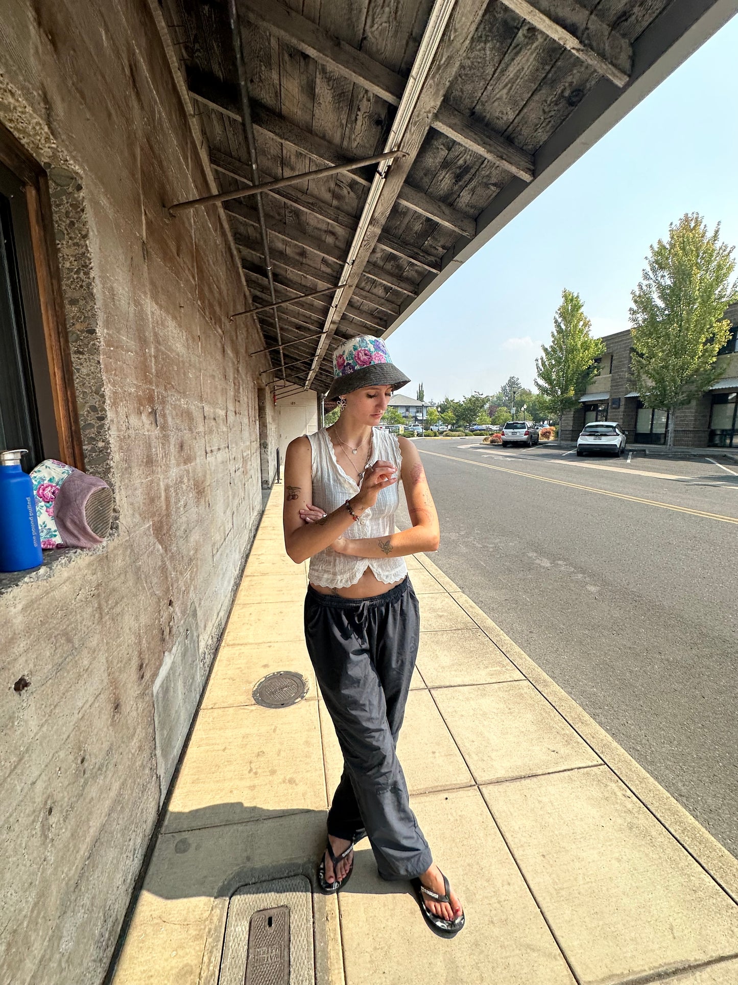 SMALL//21" ~ BUCKET HAT
