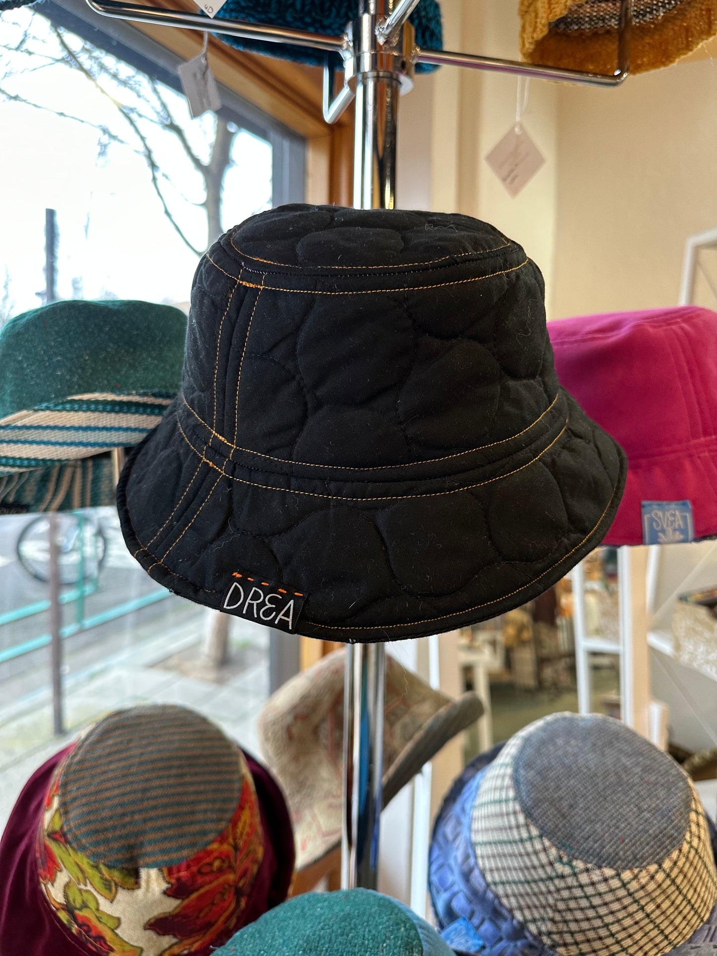 SMALL//21" ~ BUCKET HAT