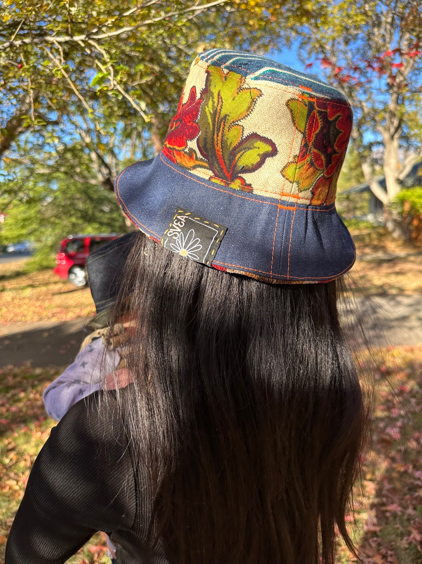 SMALL//21"~ BUCKET HAT