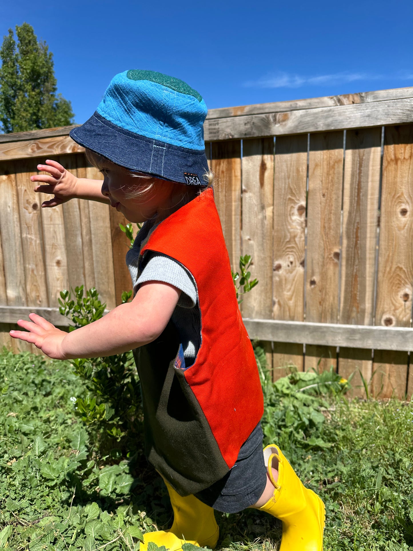 Kids Reversible Vest ~ 4T