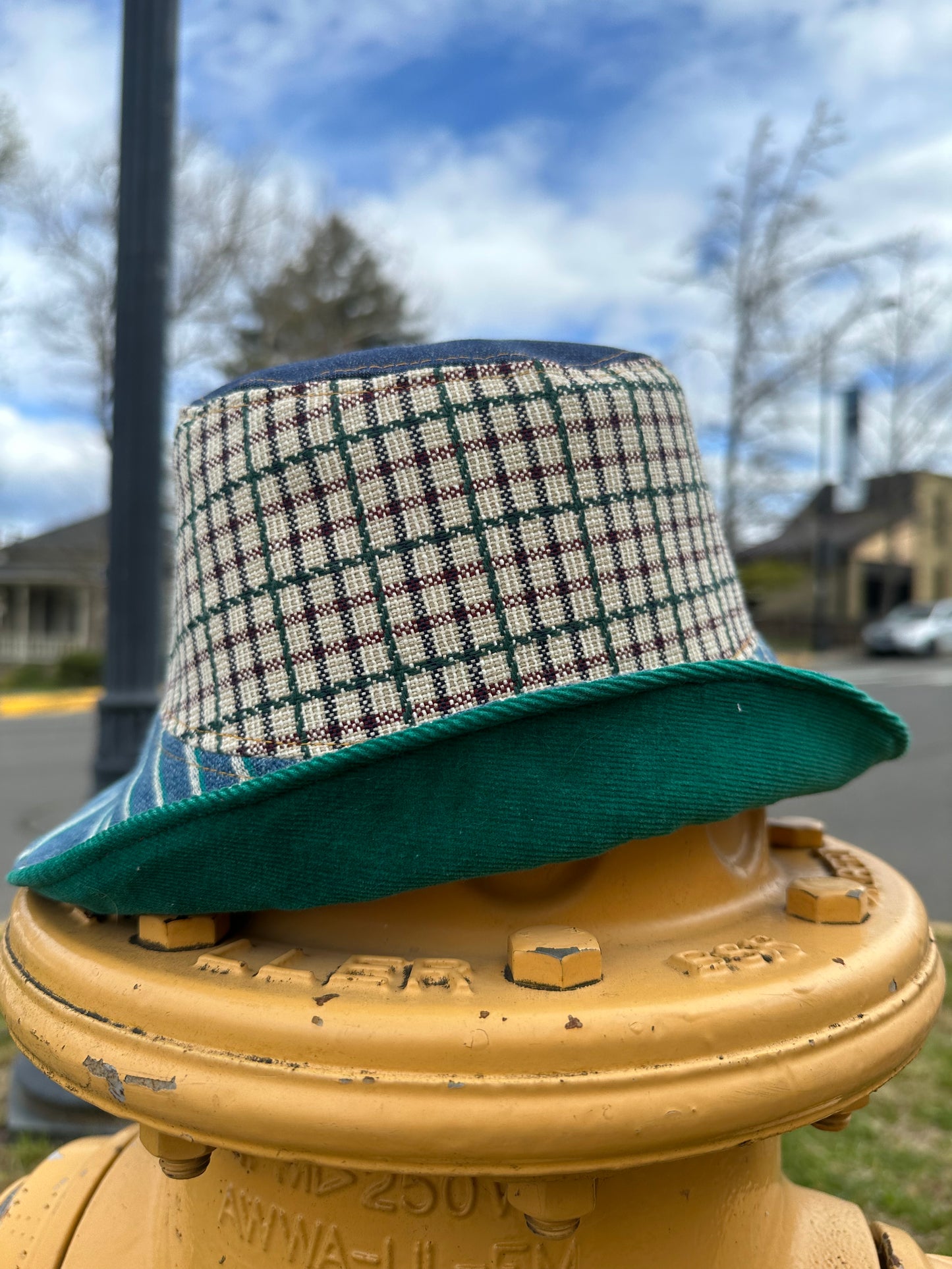 MEDIUM//22" ~ BUCKET HAT