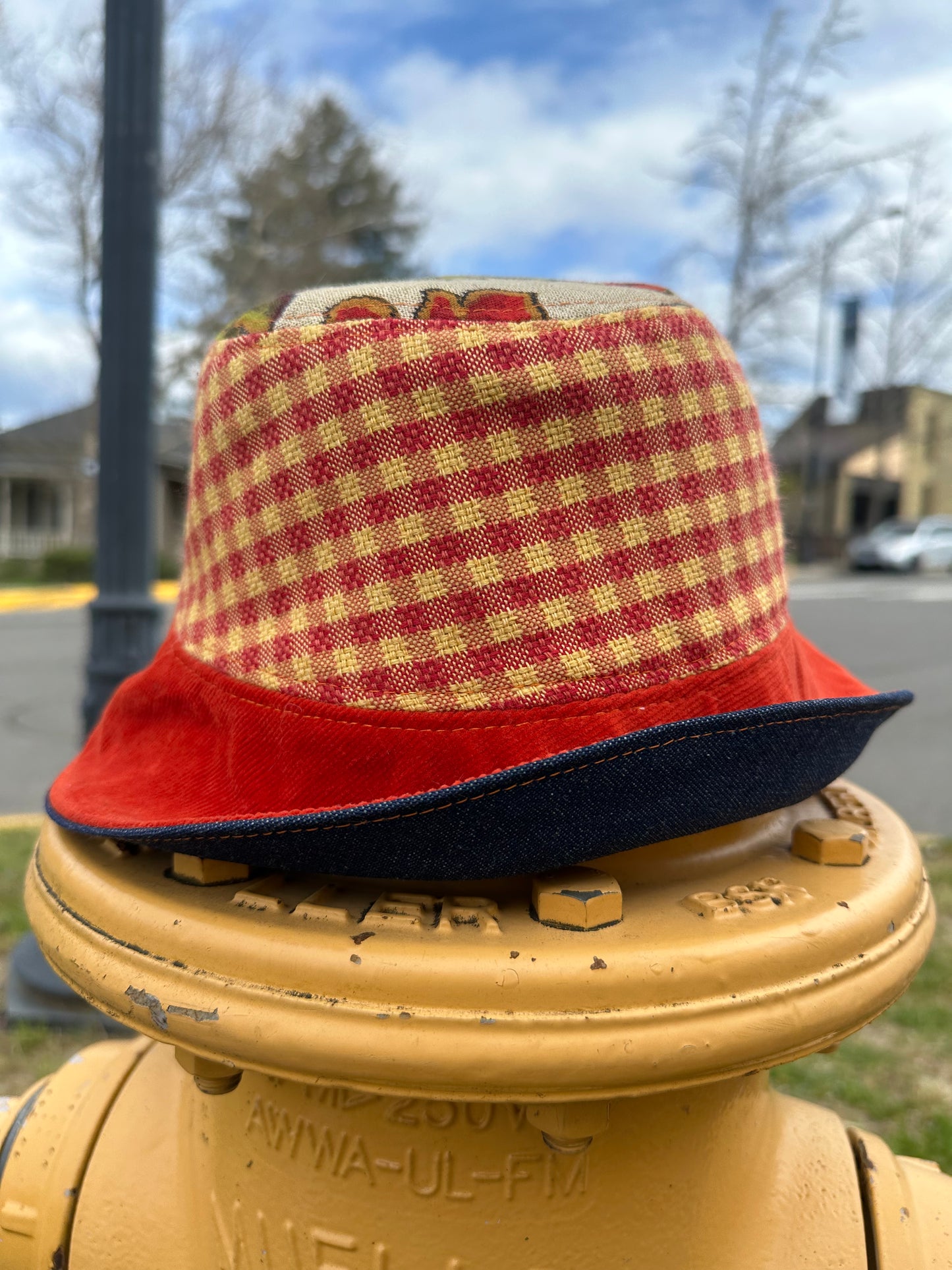 MEDIUM//22" ~ BUCKET HAT