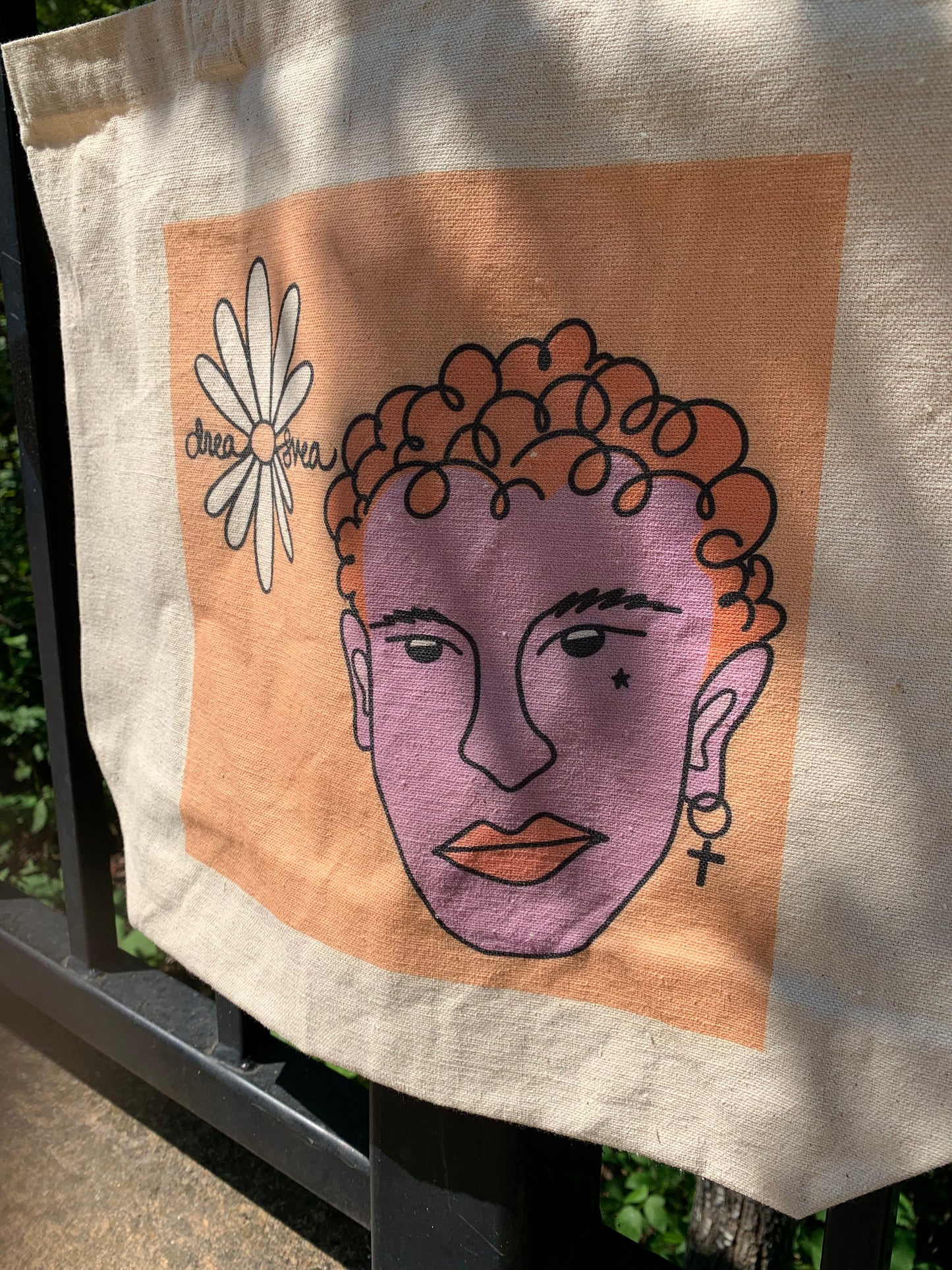 His Tote