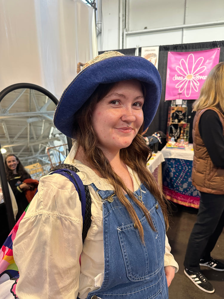 Large Hats - 23"