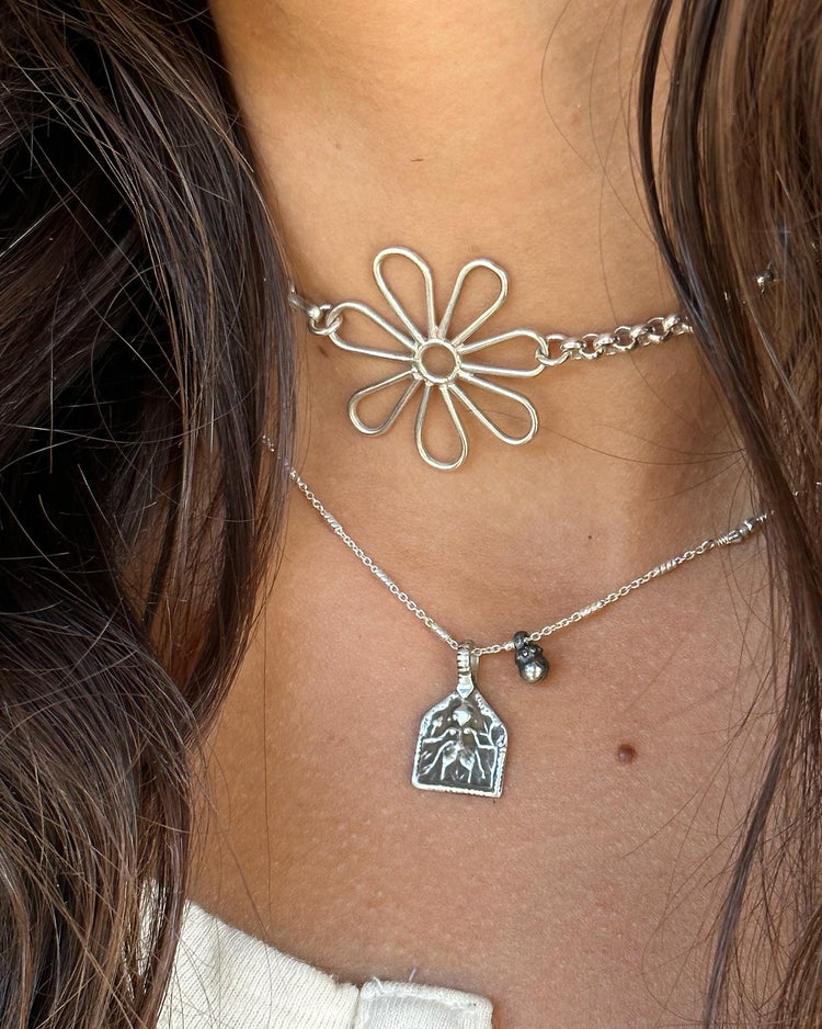 adorn 💎