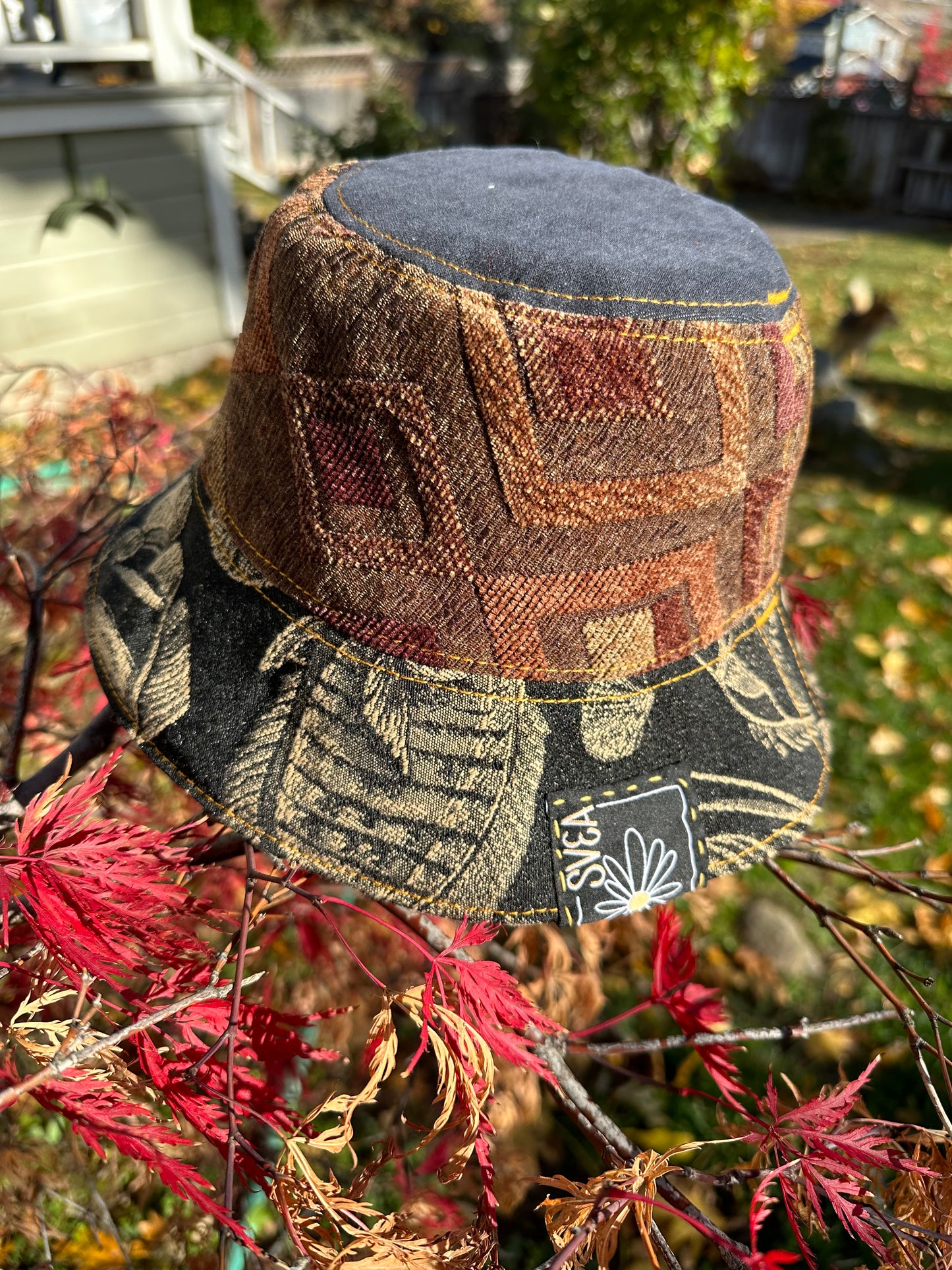 MEDIUM//22"~ BUCKET HAT