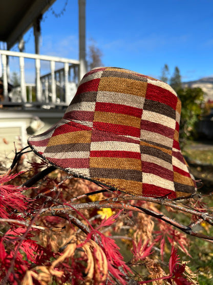 MEDIUM//22"~ BUCKET HAT