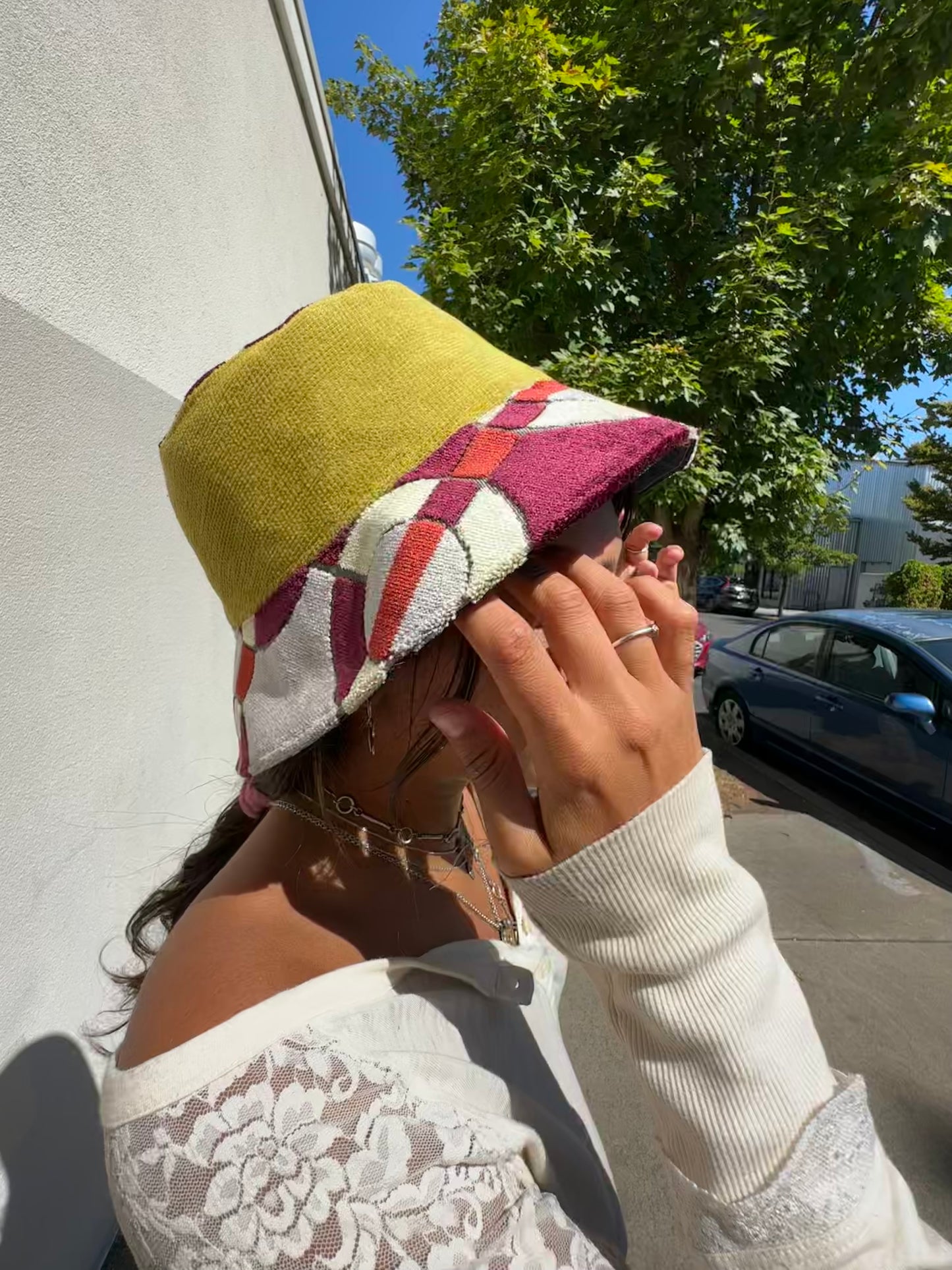 MEDIUM//22" ~ BUCKET HAT