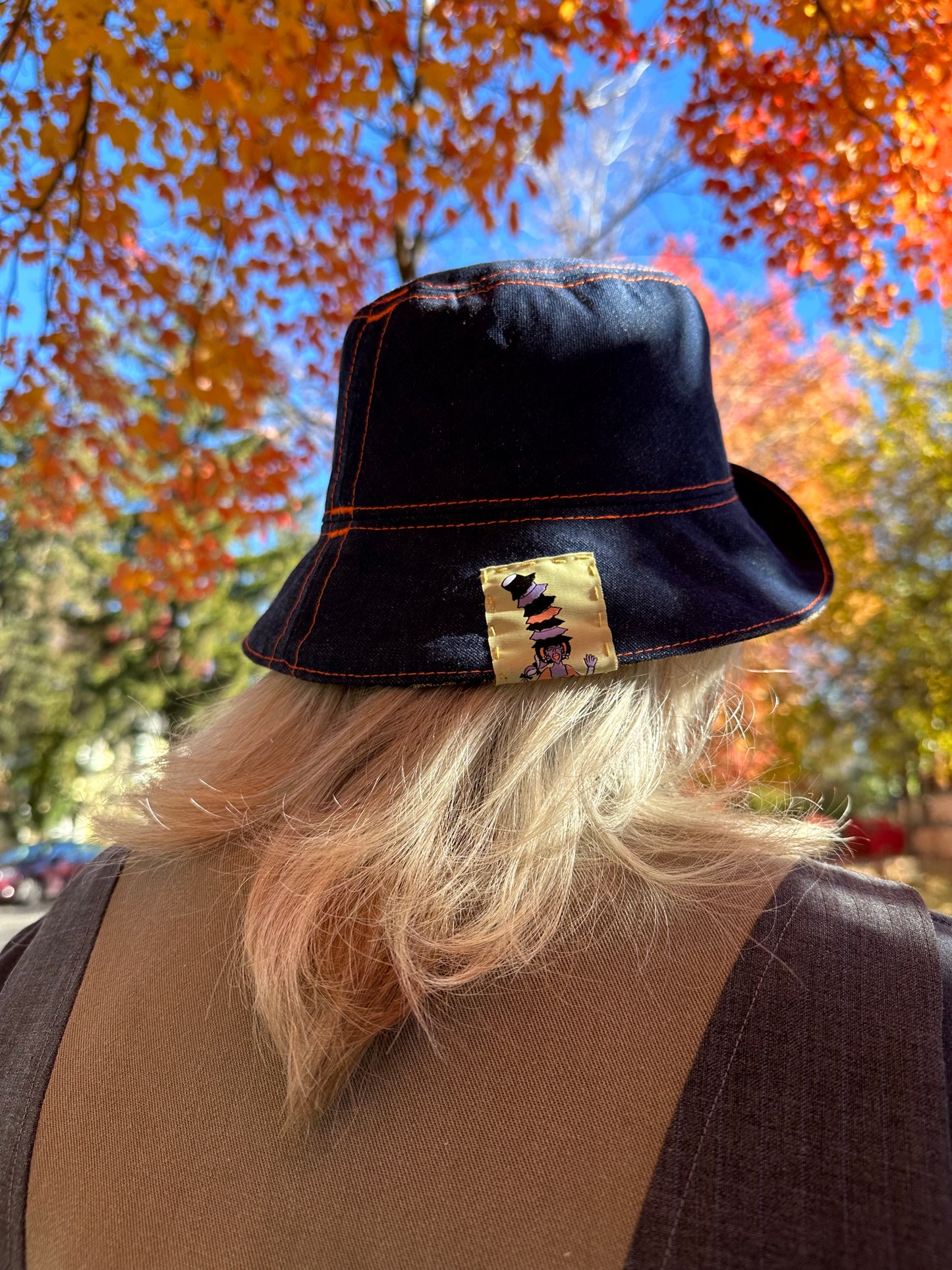 MEDIUM//22"~ BUCKET HAT