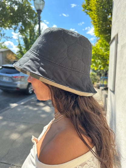 MEDIUM//22" ~ BUCKET HAT
