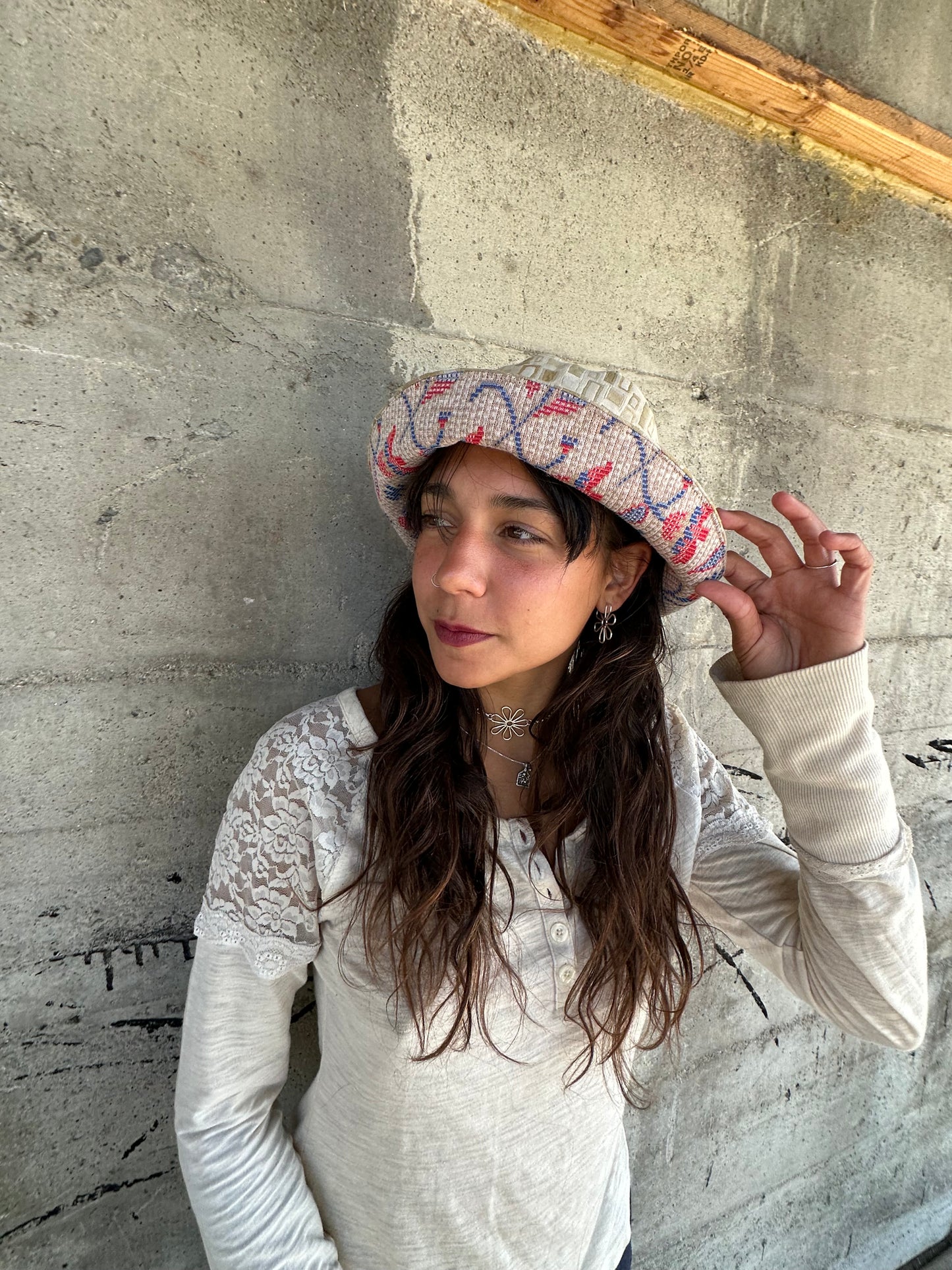 MEDIUM//22" ~ BUCKET HAT
