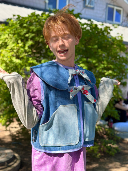 Apple Orchard Scout Vest | Upcycled Wrangler Denim Vest ~ Vintage Apple Velvet Bow Collar 🍎 Medium