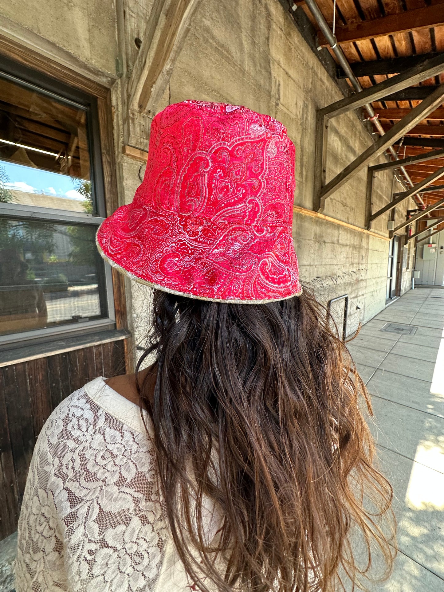 MEDIUM//22" ~ BUCKET HAT