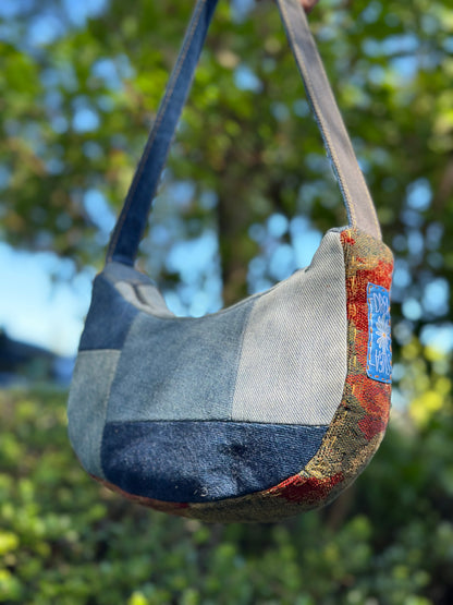 Stevie Blue Lane | Upcycled Floral Denim Shoulder Bag 🎴
