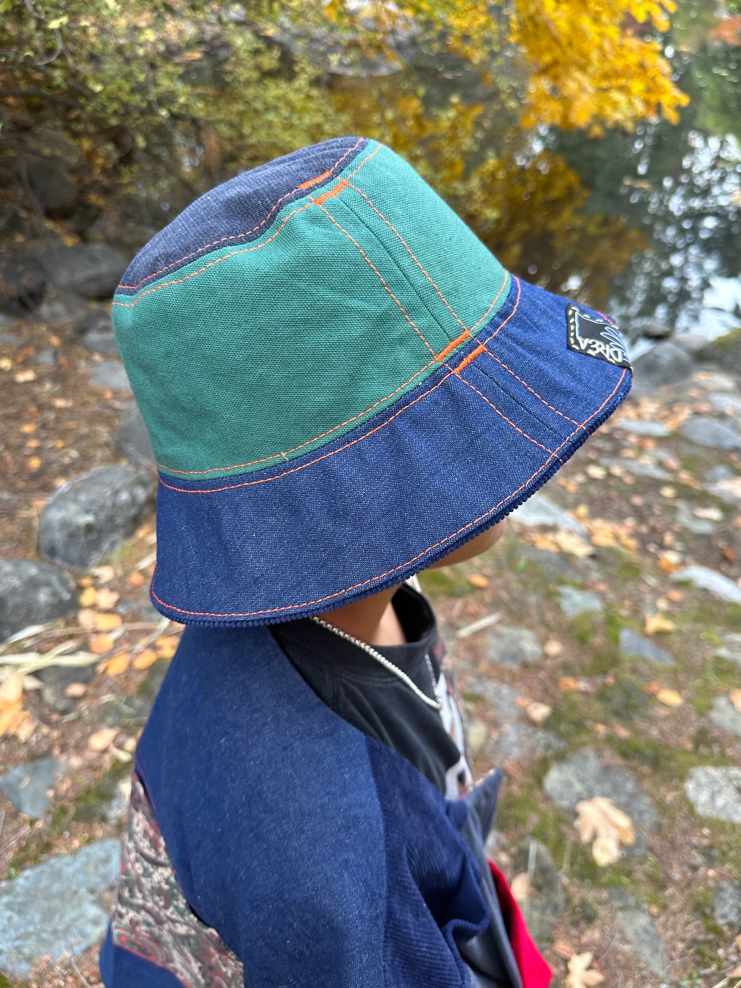 MEDIUM//22"~ BUCKET HAT