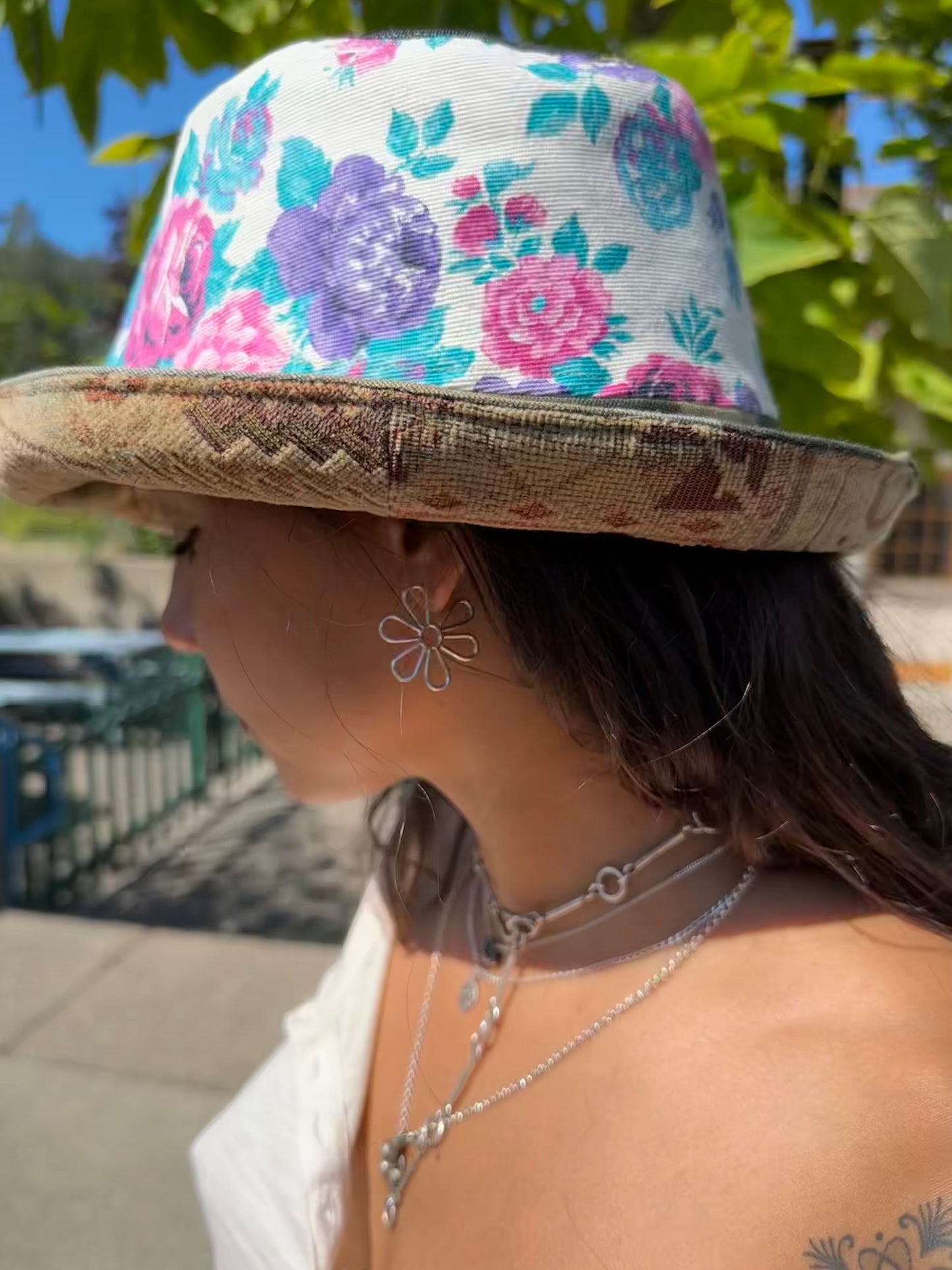 MEDIUM//22" ~ BUCKET HAT