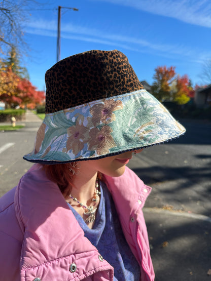 MEDIUM//22"~ BIG BRIM*BUCKET HAT