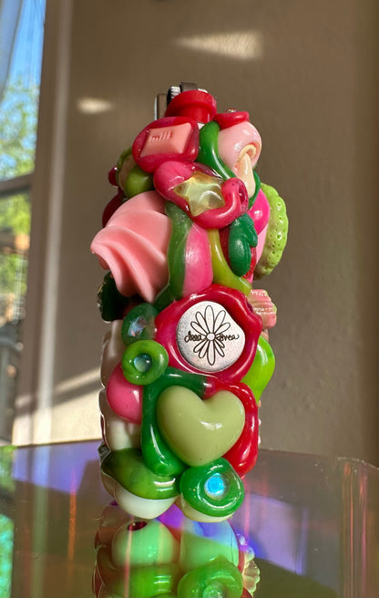 Juicy OOZE Pal –  Strawberry Twins ✧ matcha & cream  ✧ Mini Reusable  Bic Lighter Case