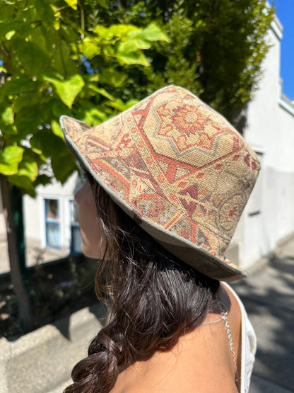MEDIUM//22" ~ BUCKET HAT