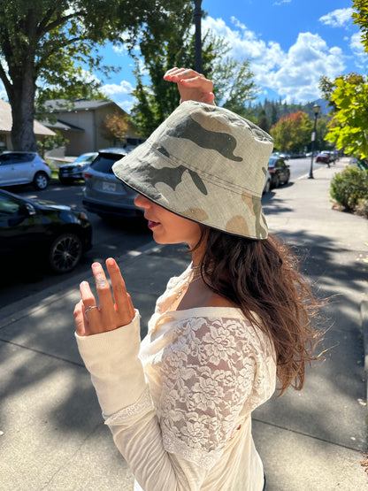 MEDIUM//22" ~ BUCKET HAT