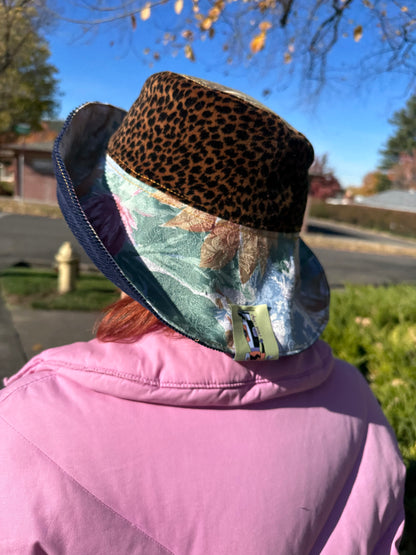 MEDIUM//22"~ BIG BRIM*BUCKET HAT