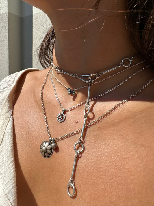 Lucky Daisy Necklace