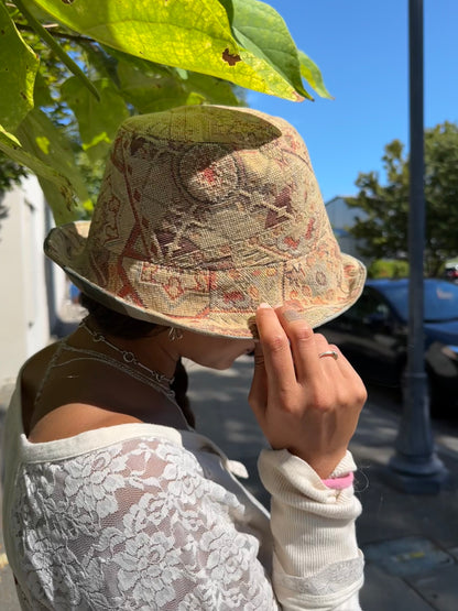 MEDIUM//22" ~ BUCKET HAT
