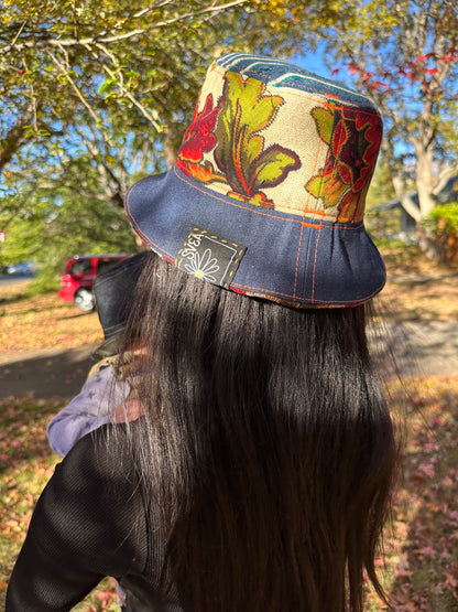 SMALL//21"~ BUCKET HAT