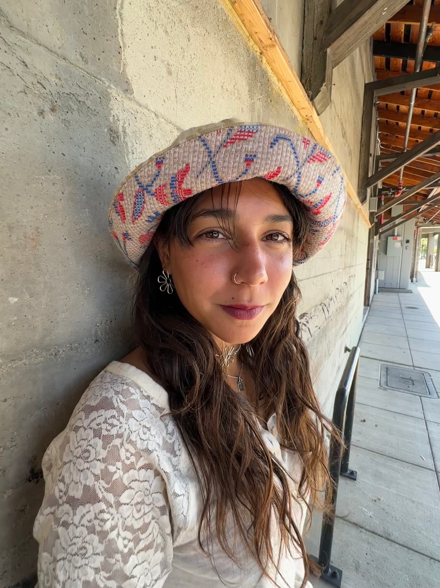 MEDIUM//22" ~ BUCKET HAT