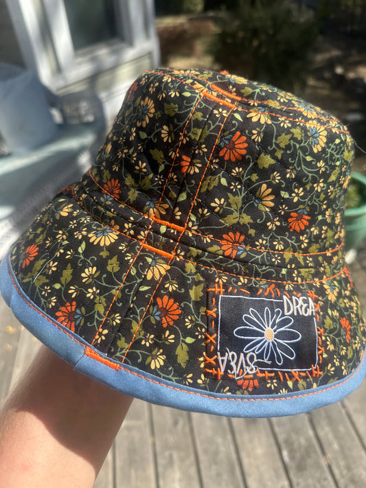 MEDIUM//22" ~ BUCKET HAT