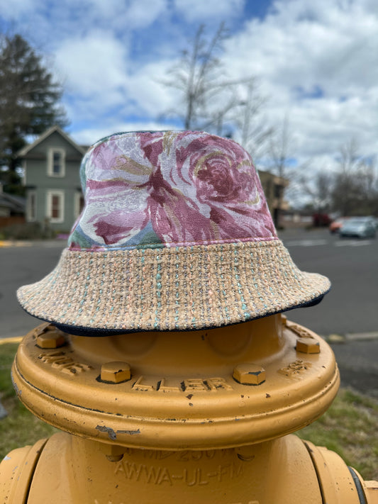 MEDIUM//22" ~ BUCKET HAT