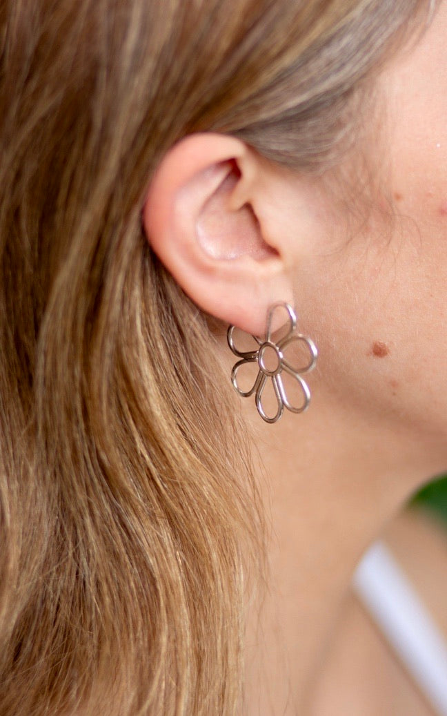 Hazy Daisy Doob Hoops
