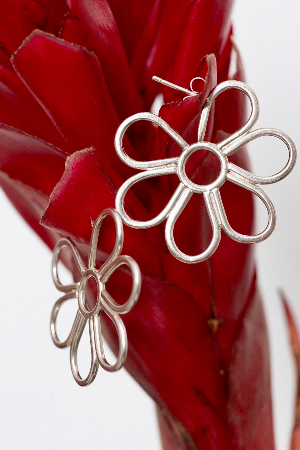 Hazy Daisy Doob Hoops